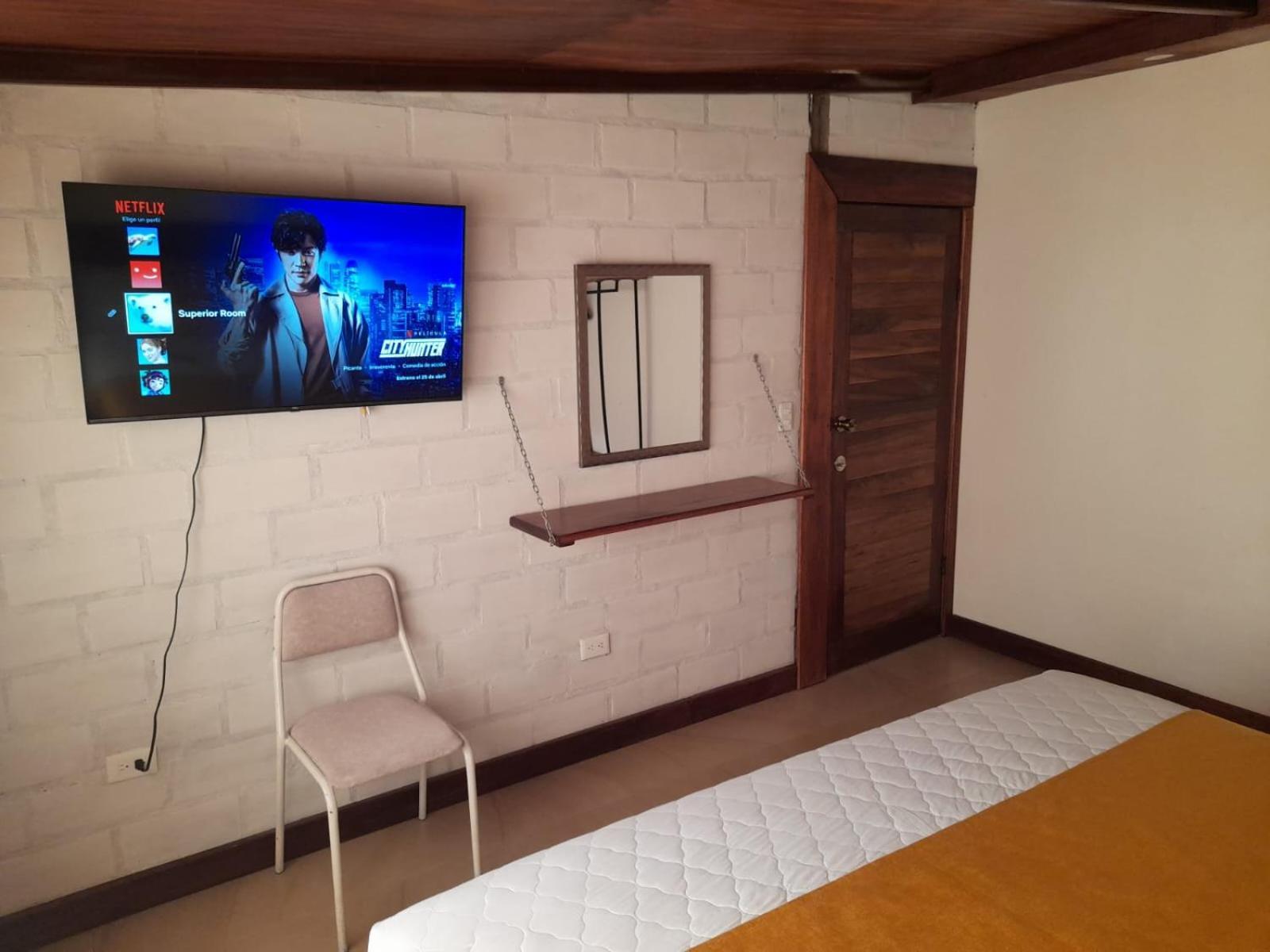 Casa Verde Descanso 1 바뇨스 외부 사진